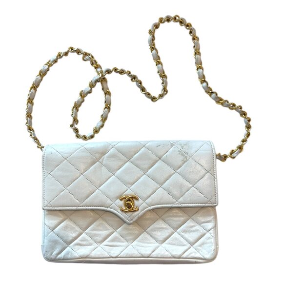 Vintage 1940s Chanel White Quilted Flap Bag – Rare Collector’s Piece - Picture 1 of 7